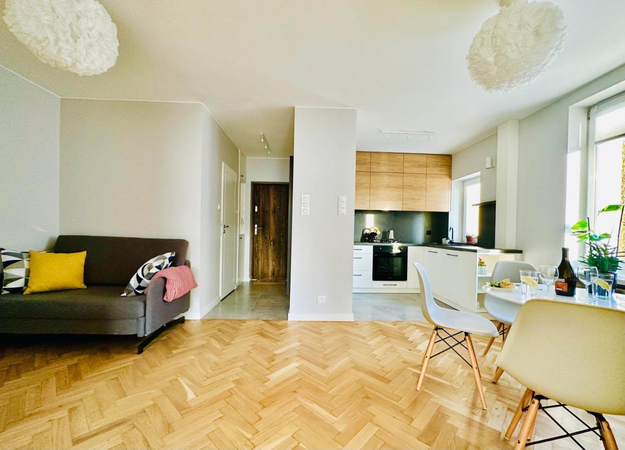Eastside Warsaw Apartment Luaran gambar