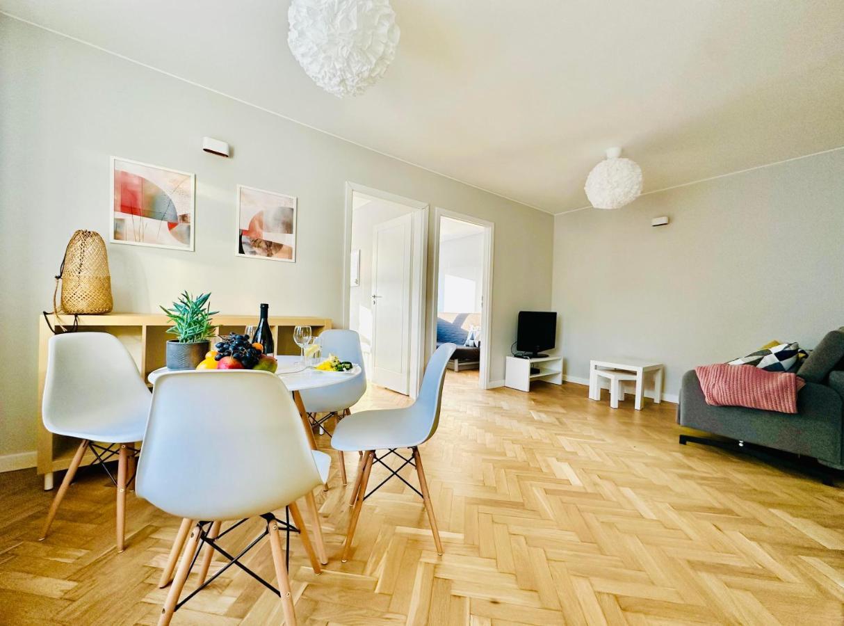 Eastside Warsaw Apartment Luaran gambar